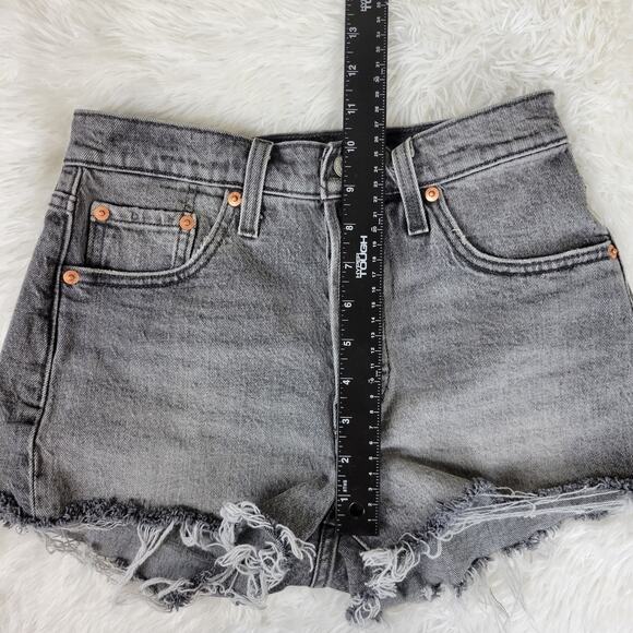 Levis 501 Original High Rise Grey Denim Cut Off Shorts Size W25 Button Fly - Picture 4 of 8